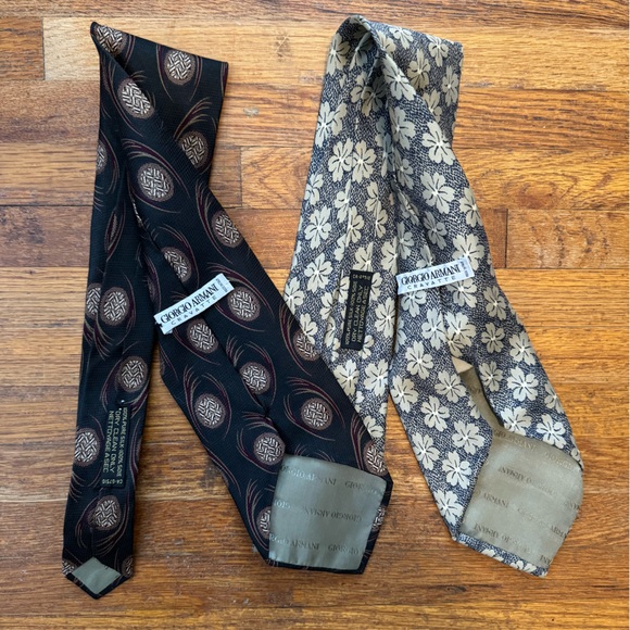 Giorgio Armani Cravatte Lot Of 2 Patterned Silk Ties - Picture 1 of 6